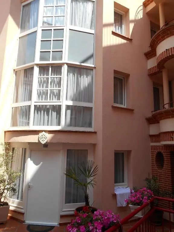 Hotel Castellane Toulouse 2*,